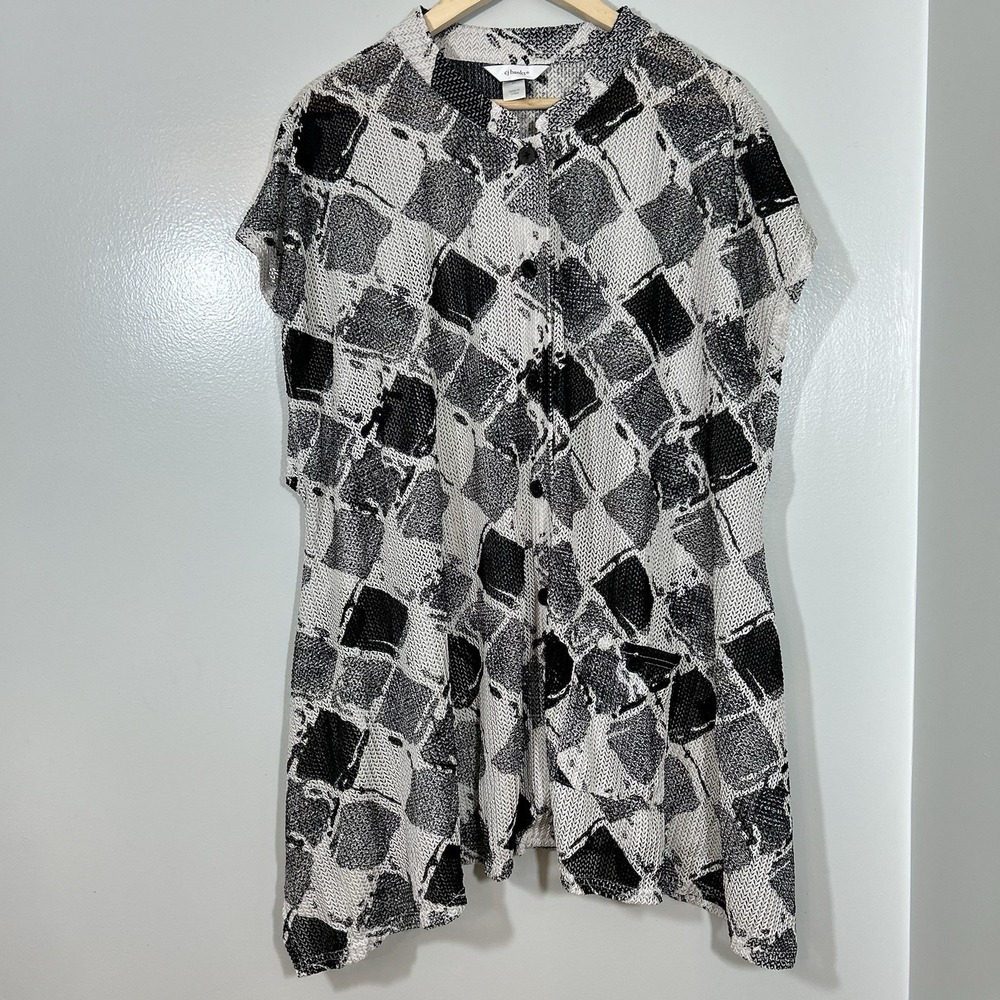 CJ Banks Geometric Printed Mock neck Cap sleeve Button Up Tunic Knit Top 2X
